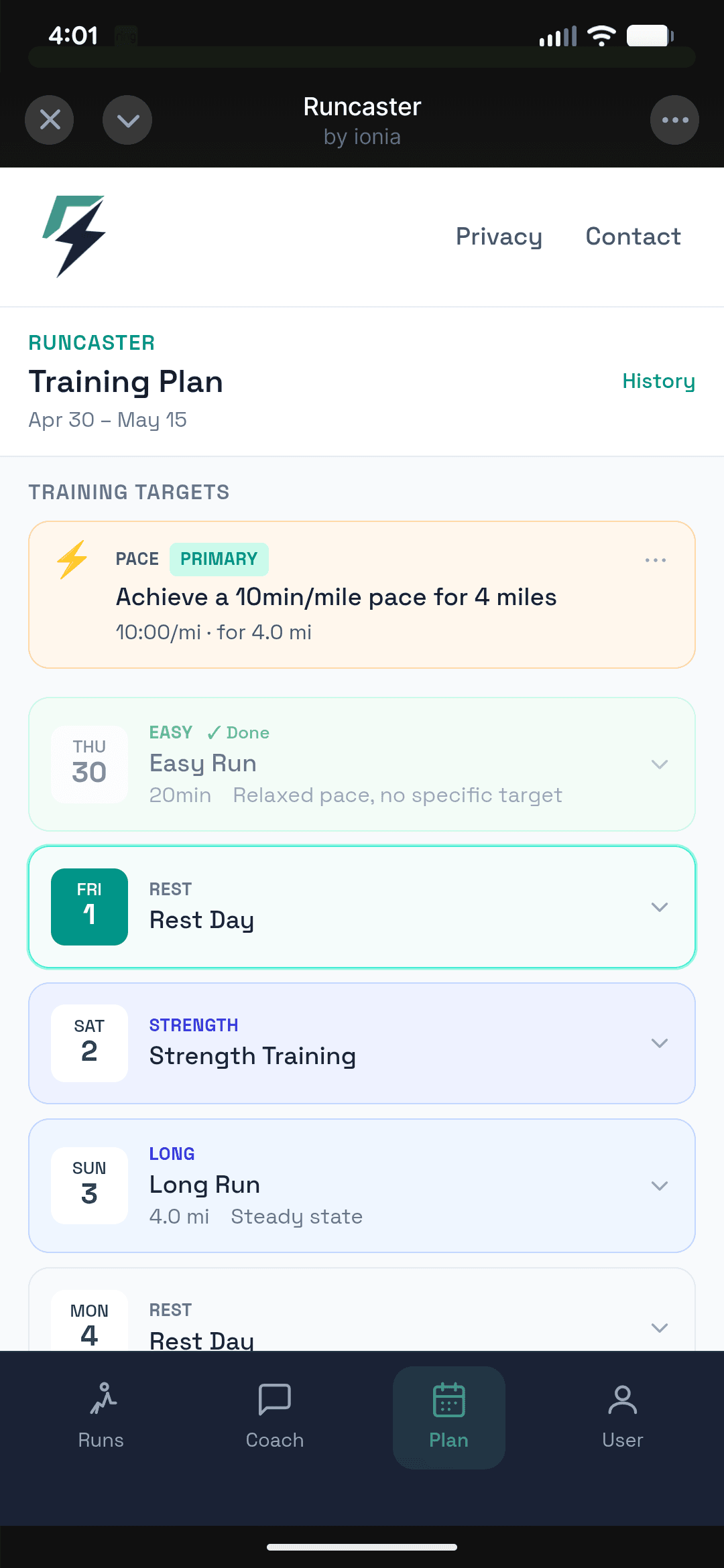 Runcaster Plan tab showing a 2-week training plan with a primary pace target